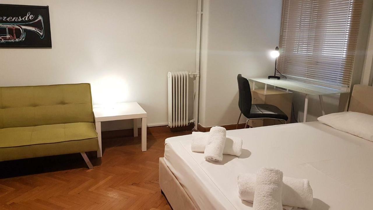 Violet Errathens Apartment - Athens Center, 7 Bd, 3 Bath Exteriér fotografie
