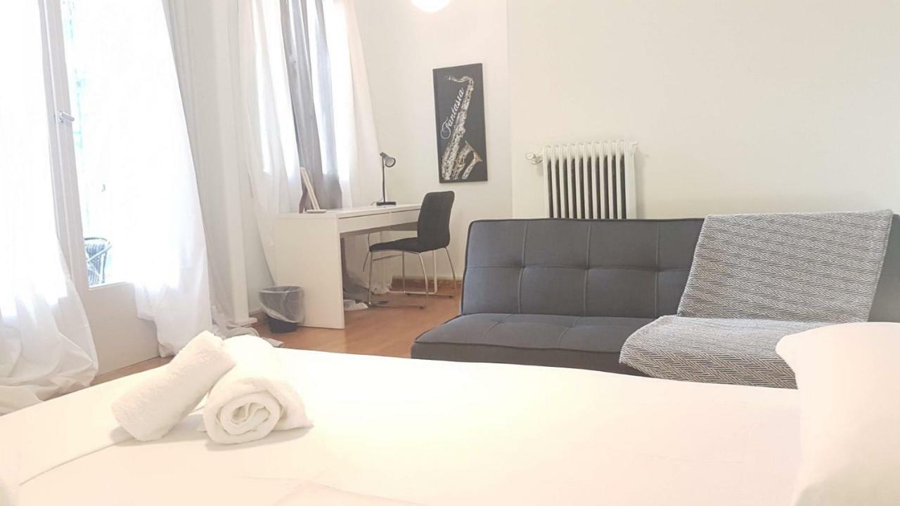 Violet Errathens Apartment - Athens Center, 7 Bd, 3 Bath Exteriér fotografie